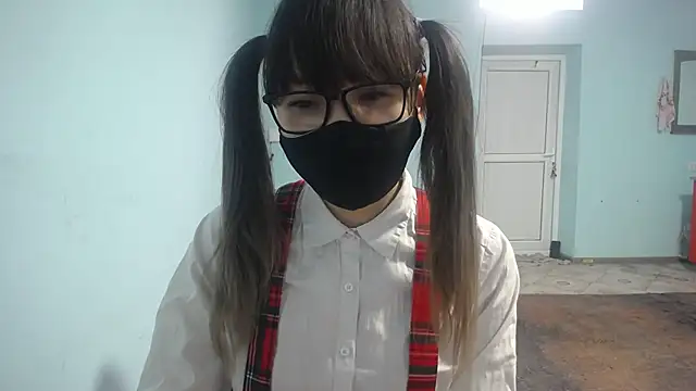 elllaaxx online show from November 20, 2025, 4:23 am