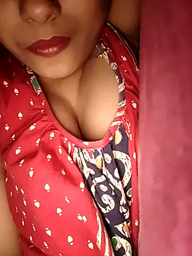 sexyindi couple online show from January 27, 2025, 4:54 pm