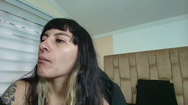 Snapshot of Naughty_Kittenm chatting on September 29, 2025, 11:37 am Naughty Kittenm online show from September 29, 2025, 11:37 am