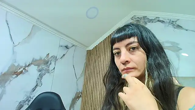 Snapshot of Naughty_Kittenm chatting on May 19, 2026, 11:27 am Naughty Kittenm online show from May 19, 2026, 11:27 am