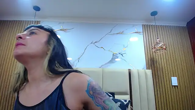 Snapshot of Naughty_Kittenm chatting on June 24, 2026, 11:31 am Naughty Kittenm online show from June 24, 2026, 11:31 am
