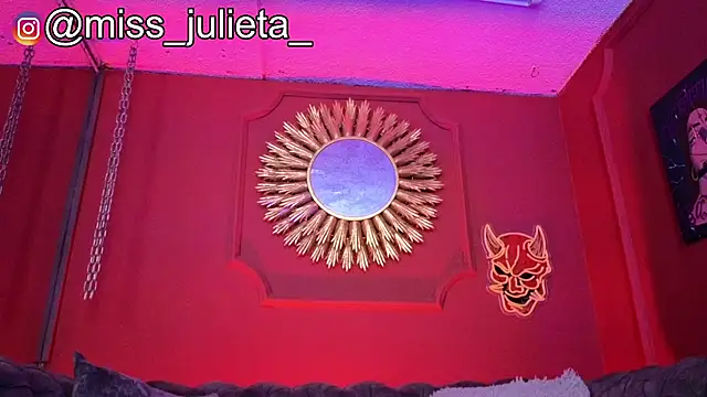 Snapshot of Julieta_Russell chatting on July 1, 2026, 11:56 am Julieta Russell online show from July 1, 2026, 11:56 am