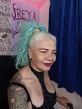 Snapshot of freyadevil333 chatting on May 5, 2026, 6:54 am freyadevil333 online show from May 5, 2026, 6:54 am