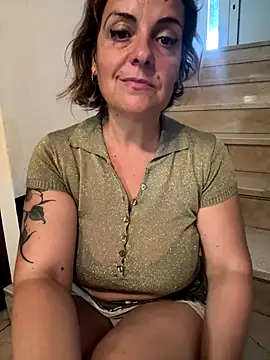 Sunbelxx online show from September 18, 2025, 10:28 am