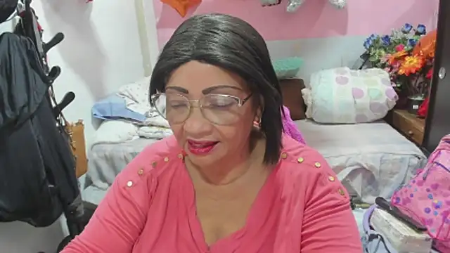 Snapshot of Mrs_mommy_ chatting on May 22, 2026, 9:20 pm Mrs mommy online show from May 22, 2026, 9:20 pm
