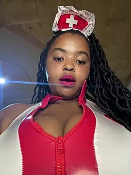 Linahlove online show from February 22, 2025, 7:03 pm