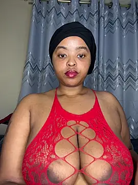 Linahlove online show from February 6, 2026, 12:59 am