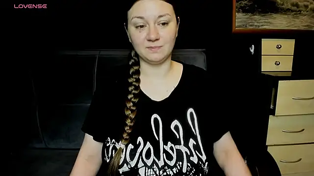 AlisaBacker online show from June 26, 2026, 6:34 pm