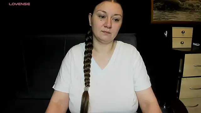 AlisaBacker online show from July 27, 2026, 9:44 pm