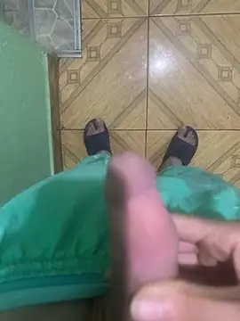 Snapshot of SOYMRX chatting on March 1, 2025, 4:58 am SOYMRX online show from March 1, 2025, 4:58 am