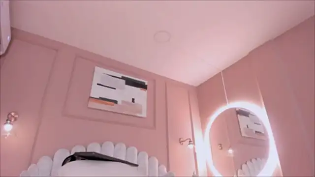 Snapshot of lia_ass_ chatting on September 12, 2025, 10:48 am lia ass online show from September 12, 2025, 10:48 am