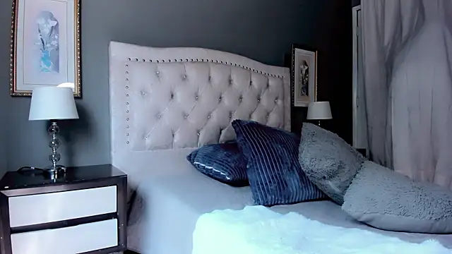 Snapshot of Ezraa1 chatting on January 11, 2025, 4:57 pm Ezraa1 online show from January 11, 2025, 4:57 pm