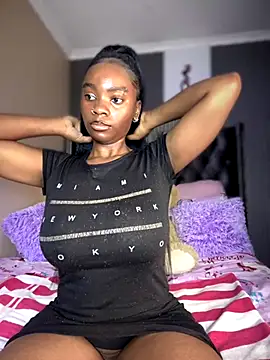 Snapshot of Candy-Heart chatting on November 13, 2025, 12:15 pm Candy-Heart online show from November 13, 2025, 12:15 pm