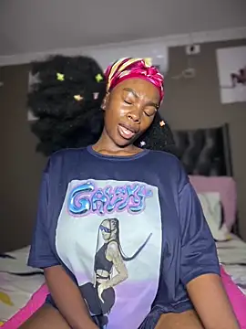 Snapshot of Candy-Heart chatting on March 2, 2026, 9:54 pm Candy-Heart online show from March 2, 2026, 9:54 pm