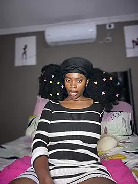 Snapshot of Candy-Heart chatting on March 15, 2026, 9:21 pm Candy-Heart online show from March 15, 2026, 9:21 pm