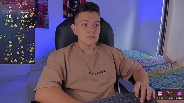 Snapshot of Dunkan_Kravitz chatting on September 16, 2025, 11:55 am Dunkan Kravitz online show from September 16, 2025, 11:55 am