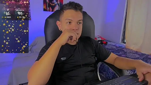 Snapshot of Dunkan_Kravitz chatting on September 24, 2025, 9:07 pm Dunkan Kravitz online show from September 24, 2025, 9:07 pm