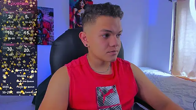 Snapshot of Dunkan_Kravitz chatting on October 13, 2025, 1:33 pm Dunkan Kravitz online show from October 13, 2025, 1:33 pm