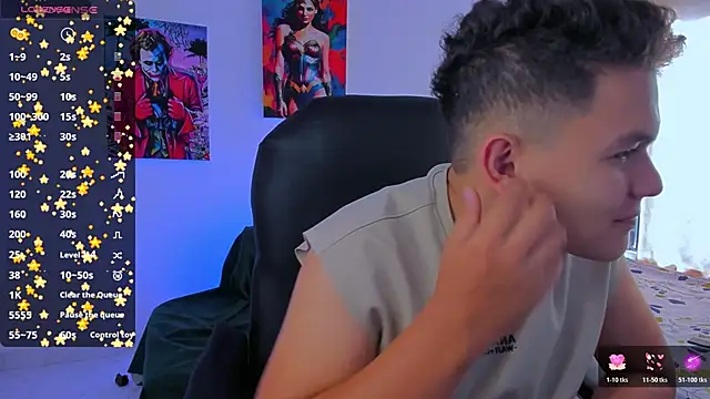 Snapshot of Dunkan_Kravitz chatting on October 20, 2025, 1:33 pm Dunkan Kravitz online show from October 20, 2025, 1:33 pm