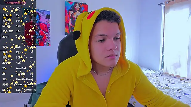 Snapshot of Dunkan_Kravitz chatting on October 22, 2025, 1:55 pm Dunkan Kravitz online show from October 22, 2025, 1:55 pm