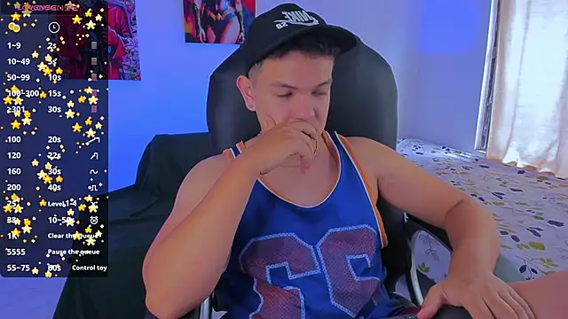 Snapshot of Dunkan_Kravitz chatting on October 23, 2025, 2:27 pm Dunkan Kravitz online show from October 23, 2025, 2:27 pm