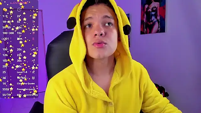 Snapshot of Dunkan_Kravitz chatting on November 17, 2025, 11:54 pm Dunkan Kravitz online show from November 17, 2025, 11:54 pm