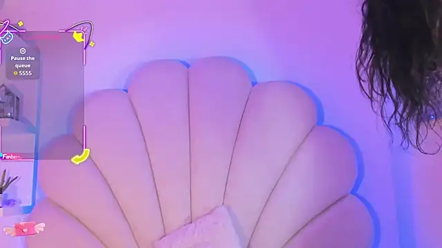 Snapshot of Summer_walkerr chatting on November 20, 2025, 1:11 pm Summer walkerr online show from November 20, 2025, 1:11 pm