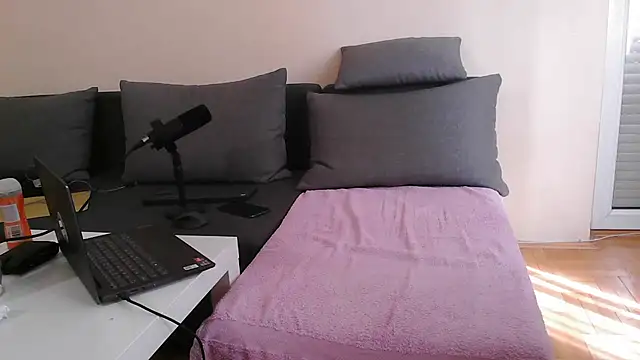 Snapshot of DickStaza chatting on September 27, 2025, 11:26 am DickStaza online show from September 27, 2025, 11:26 am