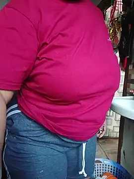 Ivy-09 online show from February 11, 2026, 4:50 am