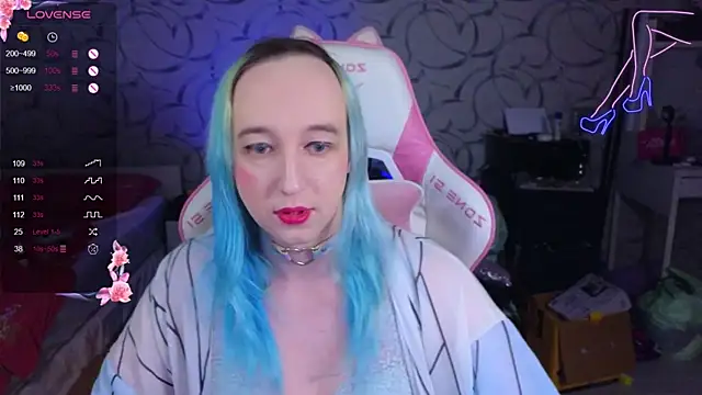 TheTrixy online show from November 14, 2025, 5:39 am