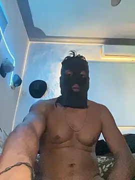 Snapshot of Capxxx chatting on December 4, 2025, 5:21 pm Capxxx online show from December 4, 2025, 5:21 pm