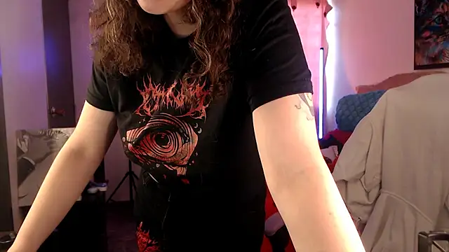 AllyDonfort online show from February 12, 2026, 8:15 pm