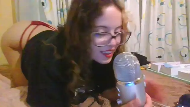 frikigyal online show from February 16, 2025, 2:42 am