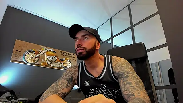 AronGrant online show from January 5, 2025, 10:10 am