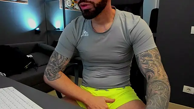 AronGrant online show from January 19, 2026, 10:19 am