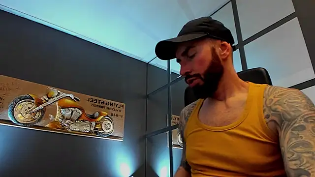 AronGrant online show from March 6, 2026, 9:39 am