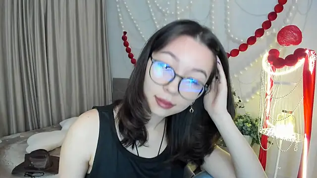 AgnieszkaBanana online show from April 28, 2026, 10:09 am