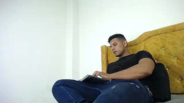 Chris Dick23 online show from May 2, 2026, 6:51 am