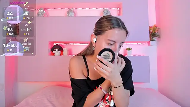 Snapshot of Miiaa_doll chatting on March 20, 2025, 12:00 pm Miiaa doll online show from March 20, 2025, 12:00 pm