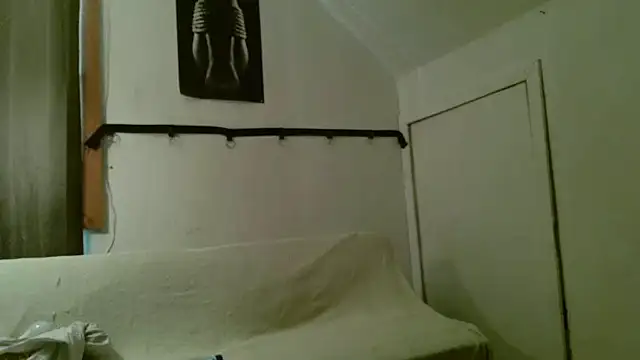 Snapshot of Kinkster615 chatting on March 19, 2025, 10:09 pm Kinkster615 online show from March 19, 2025, 10:09 pm