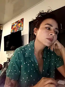 Snapshot of reme_ark23 chatting on March 12, 2025, 10:50 pm reme ark23 online show from March 12, 2025, 10:50 pm