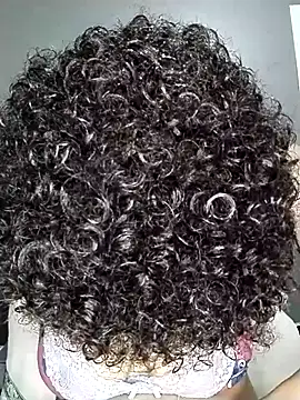 Snapshot of Su_Duarte_1 chatting on September 12, 2025, 8:20 pm Su Duarte 1 online show from September 12, 2025, 8:20 pm