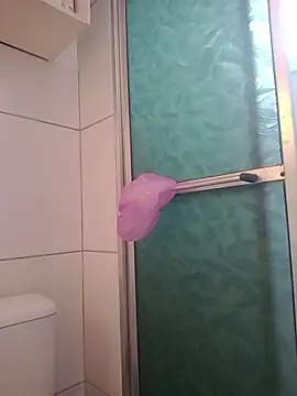 Su Duarte 1 online show from January 10, 2026, 9:05 pm