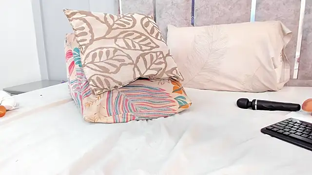 Snapshot of GabyyJones chatting on March 18, 2025, 2:59 pm GabyyJones online show from March 18, 2025, 2:59 pm