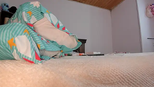 Karentatiana  online show from January 3, 2025, 12:22 am