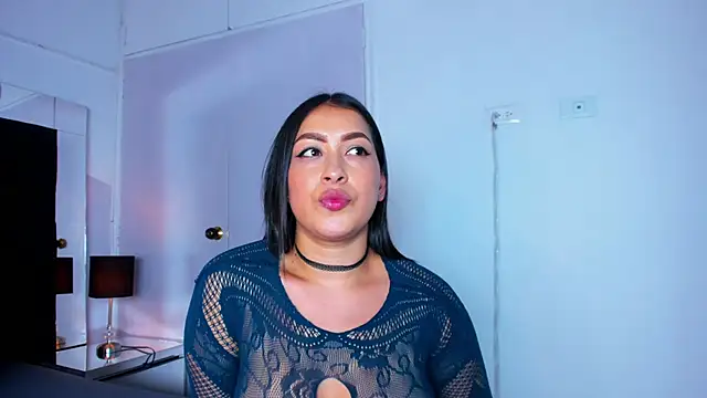 Snapshot of Miaa_Garcia chatting on January 21, 2025, 9:15 pm Miaa Garcia online show from January 21, 2025, 9:15 pm