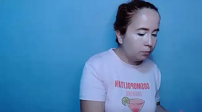 SubLayla01 online show from December 21, 2024, 6:55 pm