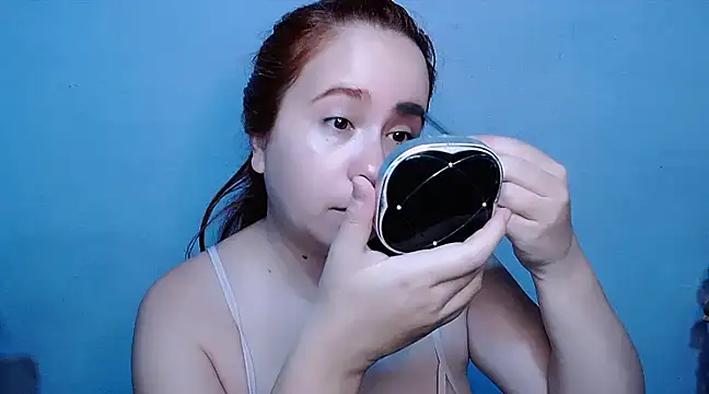 SubLayla01 online show from February 4, 2025, 11:27 am