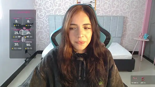 Snapshot of ninfa1_ch chatting on December 17, 2024, 11:28 am ninfa1 ch online show from December 17, 2024, 11:28 am