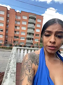 AbbyFtLuna online show from December 8, 2024, 4:50 pm